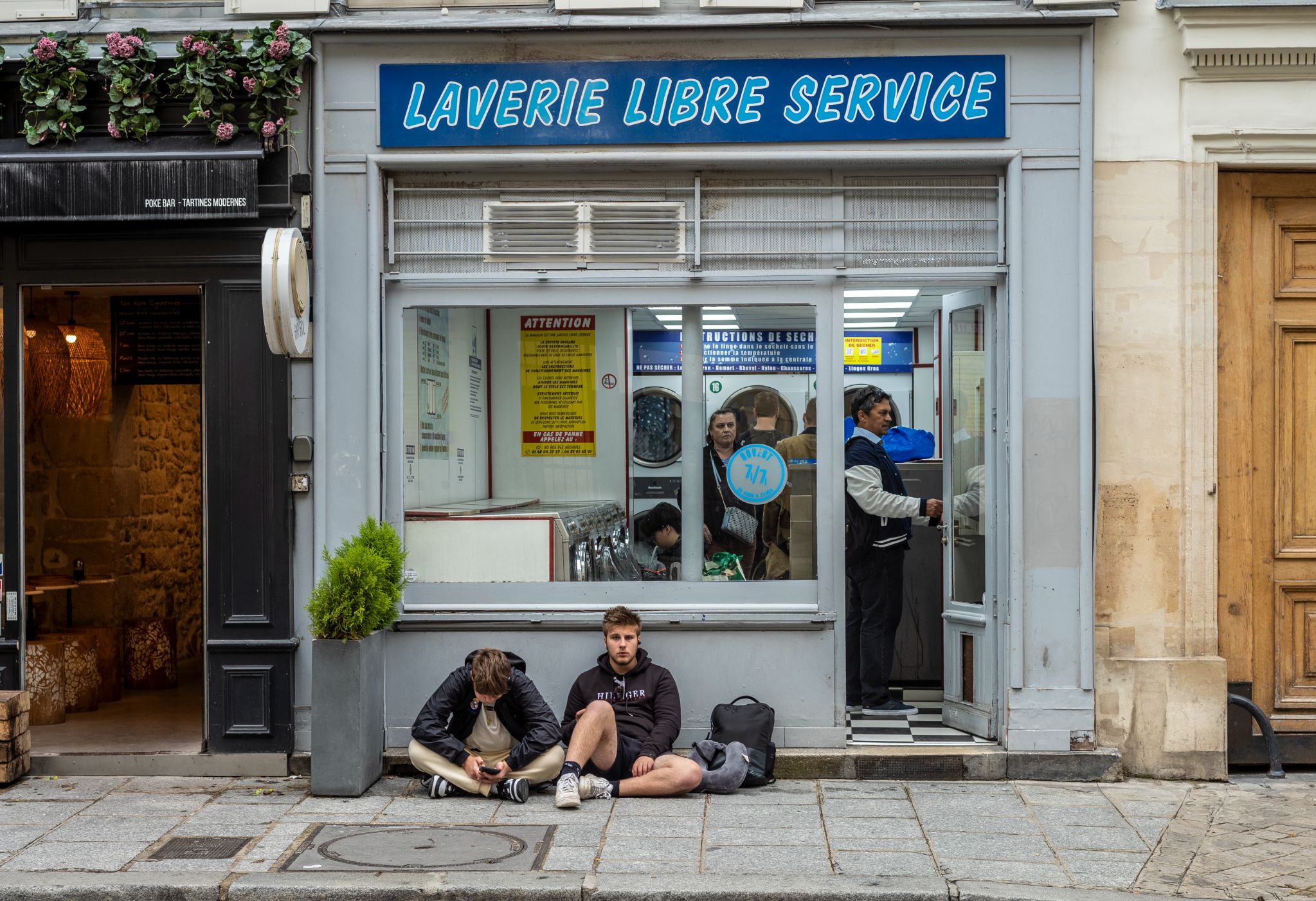 L1003927